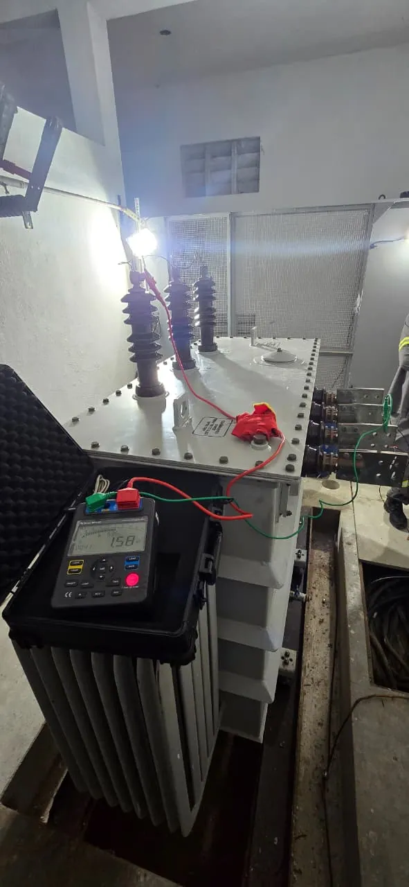 Ensaio técnico em transformador de subestação